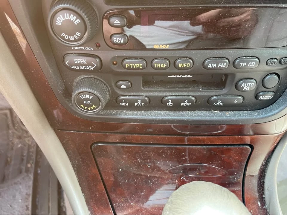 2001 Oldsmobile Aurora - Image 17 of 19