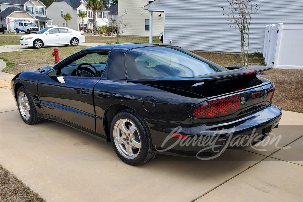 2001 Pontiac Firebird Trans Am 4th Gen - Image 17 of 18