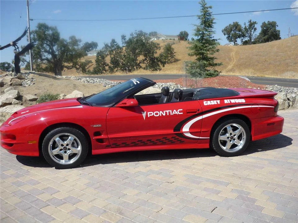 2001 Pontiac Firebird Trans Am 4th Gen - Image 2 of 5