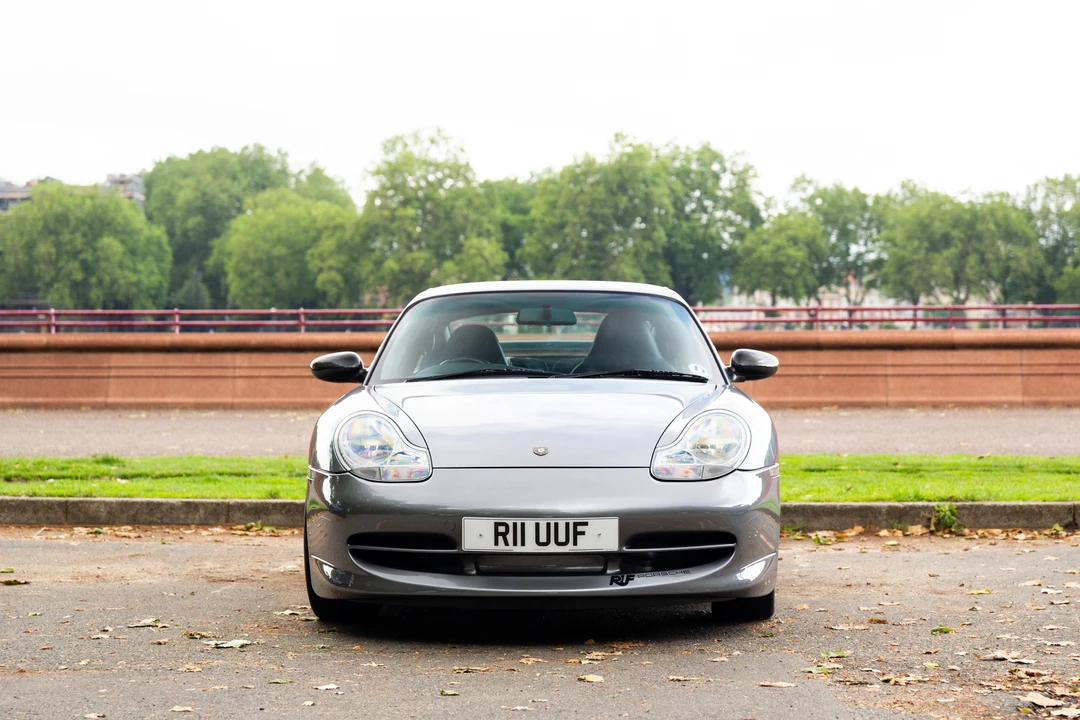 2001 Porsche 996 Carrera - Image 11 of 31