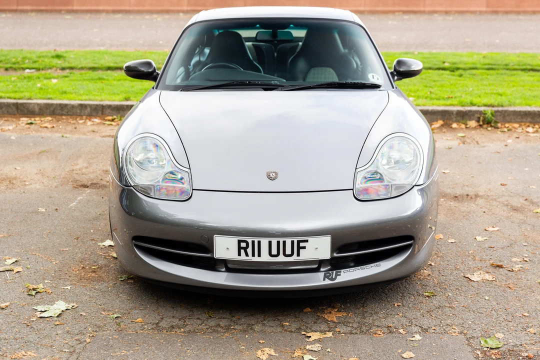 2001 Porsche 996 Carrera - Image 13 of 31