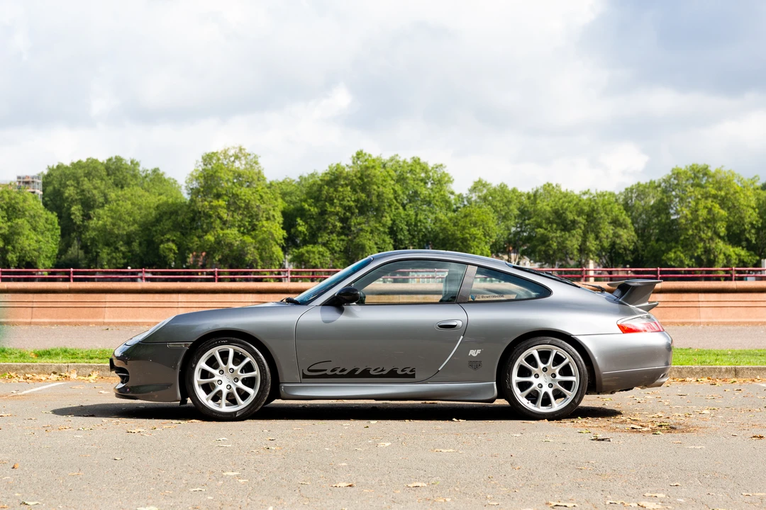 2001 Porsche 996 Carrera - Image 9 of 31