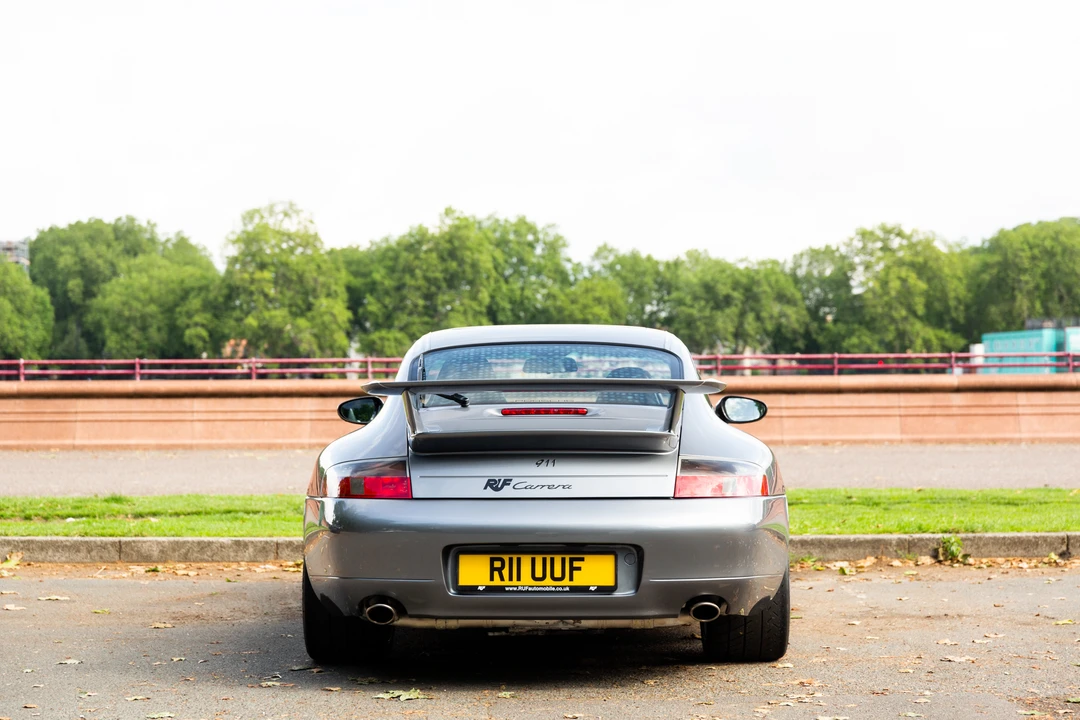 2001 Porsche 996 Carrera - Image 18 of 31