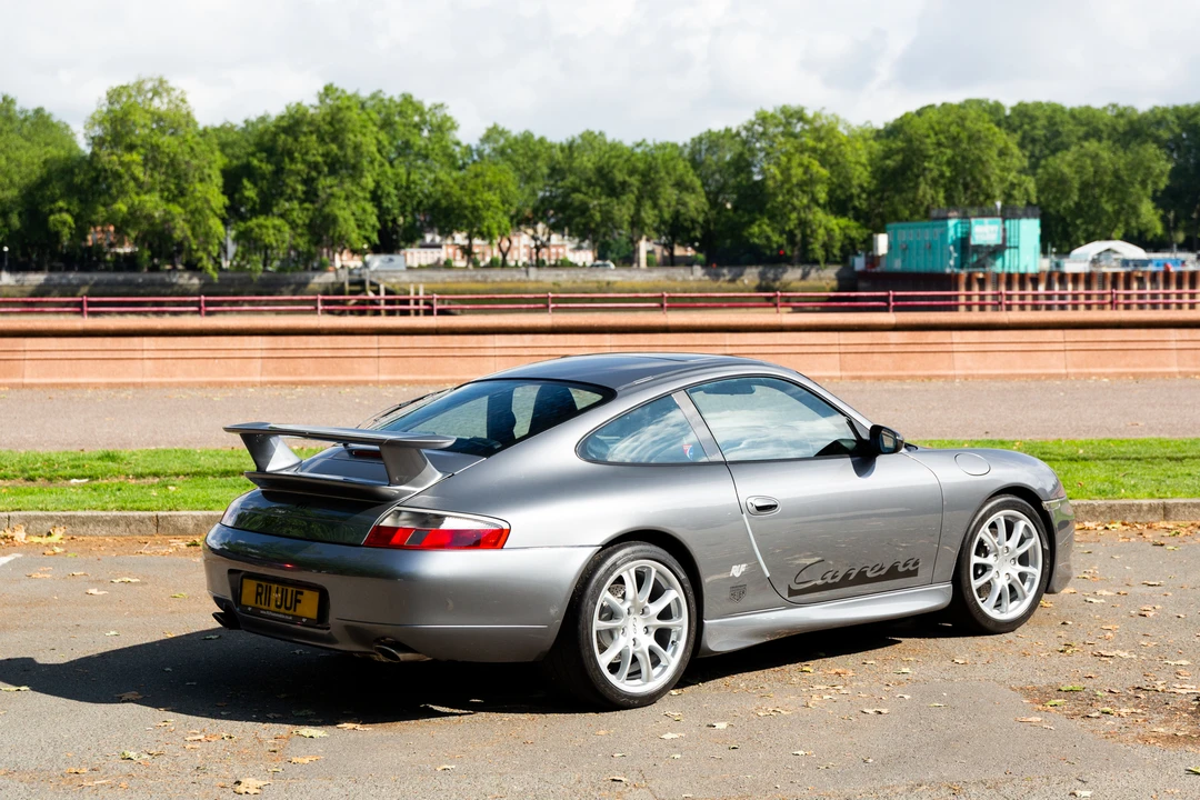 2001 Porsche 996 Carrera - Image 6 of 31