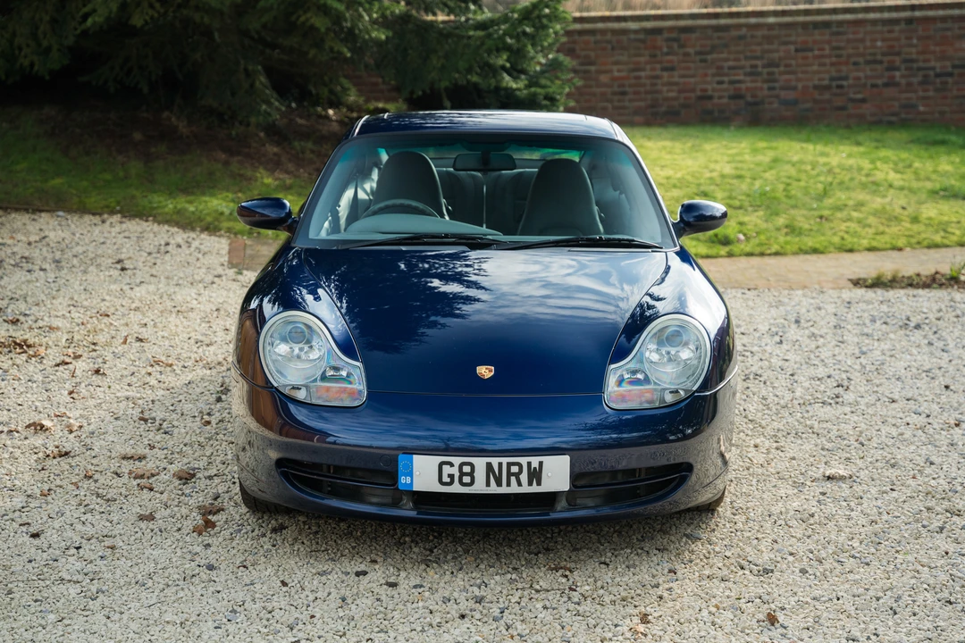 2001 Porsche 996 Carrera 4 - Image 5 of 31