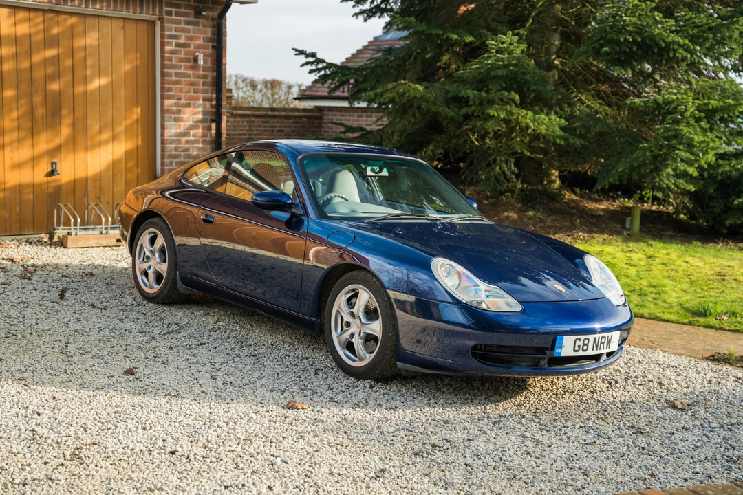 2001 Porsche 996 Carrera 4 - Image 22 of 31
