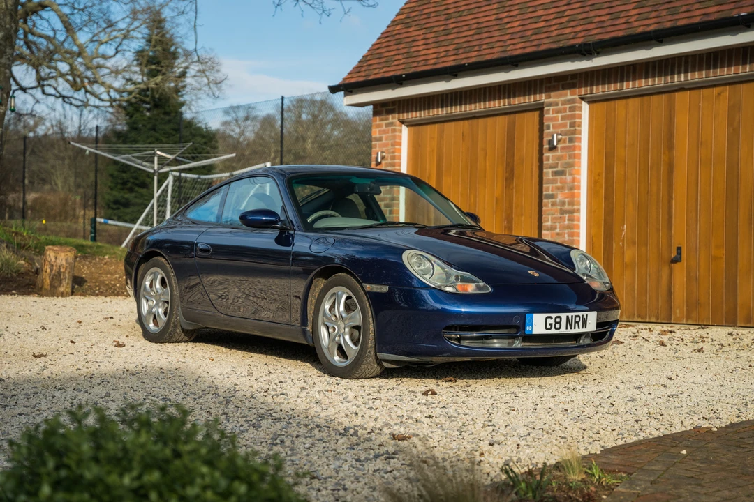 2001 Porsche 996 Carrera 4 - Image 23 of 31
