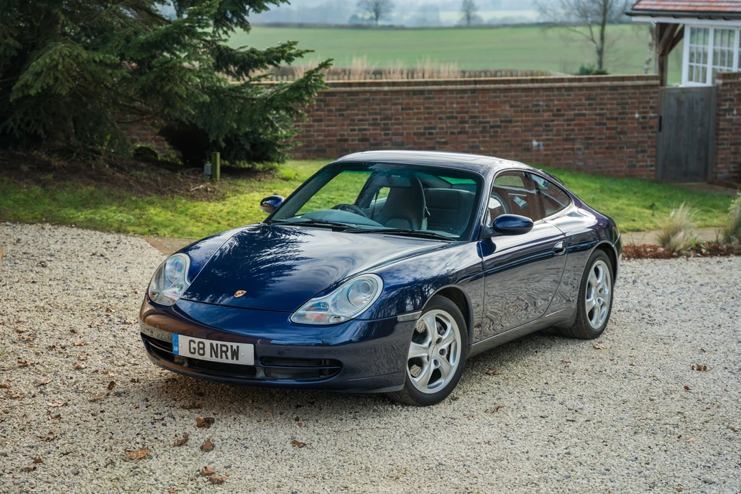 2001 Porsche 996 Carrera 4 - Image 24 of 31
