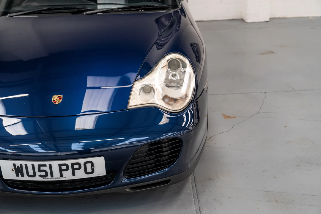 2001 Porsche 996 Carrera 4S - Image 24 of 31