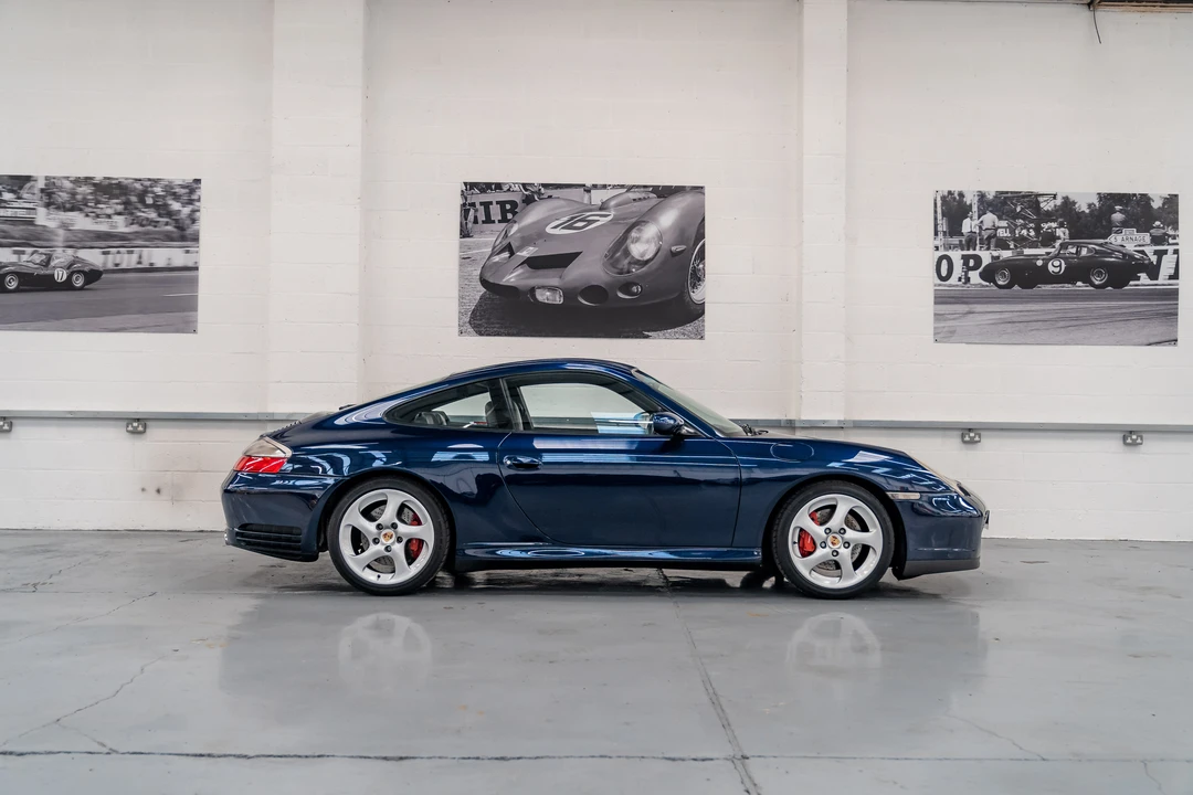 2001 Porsche 996 Carrera 4S - Image 9 of 31