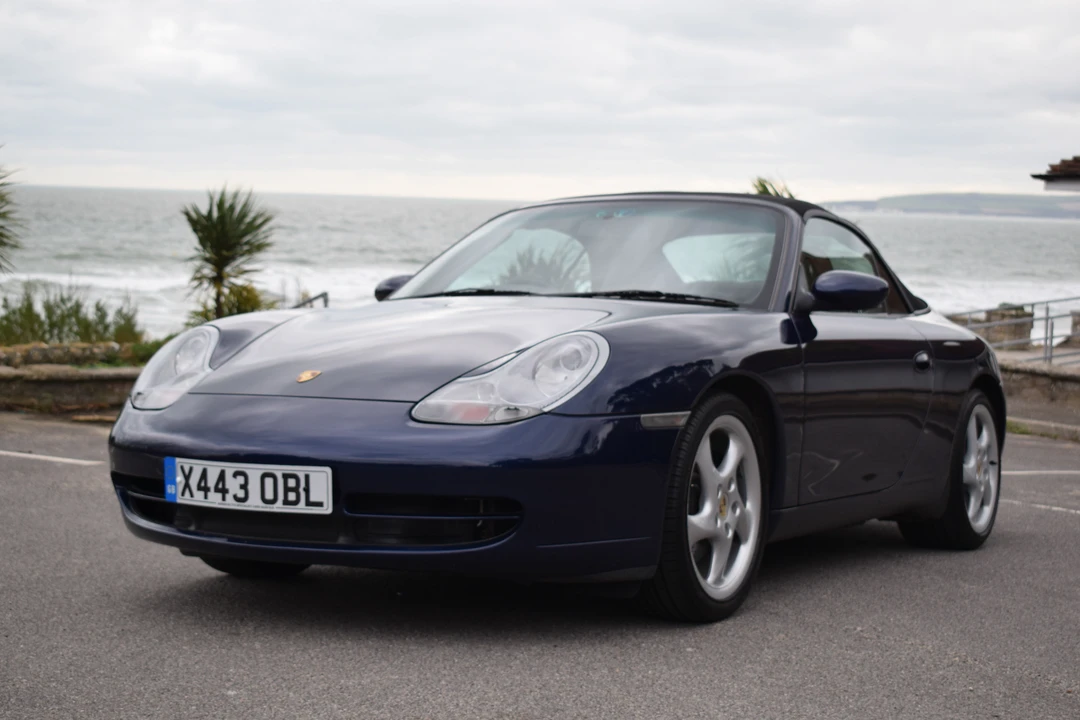 2001 Porsche 996 Carrera - Image 5 of 31