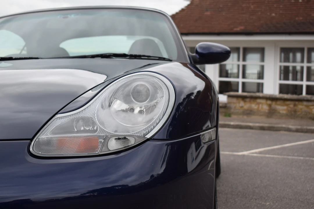 2001 Porsche 996 Carrera - Image 15 of 31