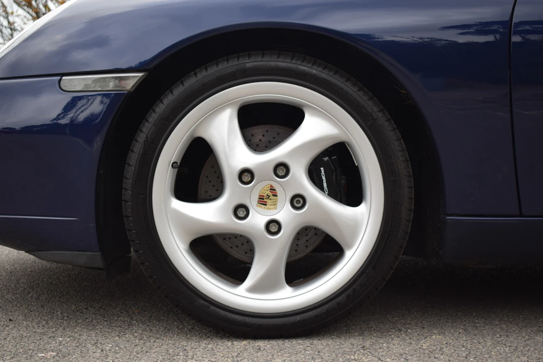 2001 Porsche 996 Carrera - Image 20 of 31
