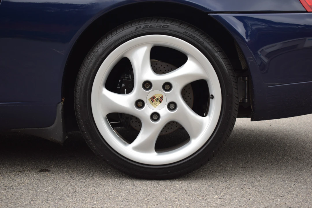 2001 Porsche 996 Carrera - Image 21 of 31
