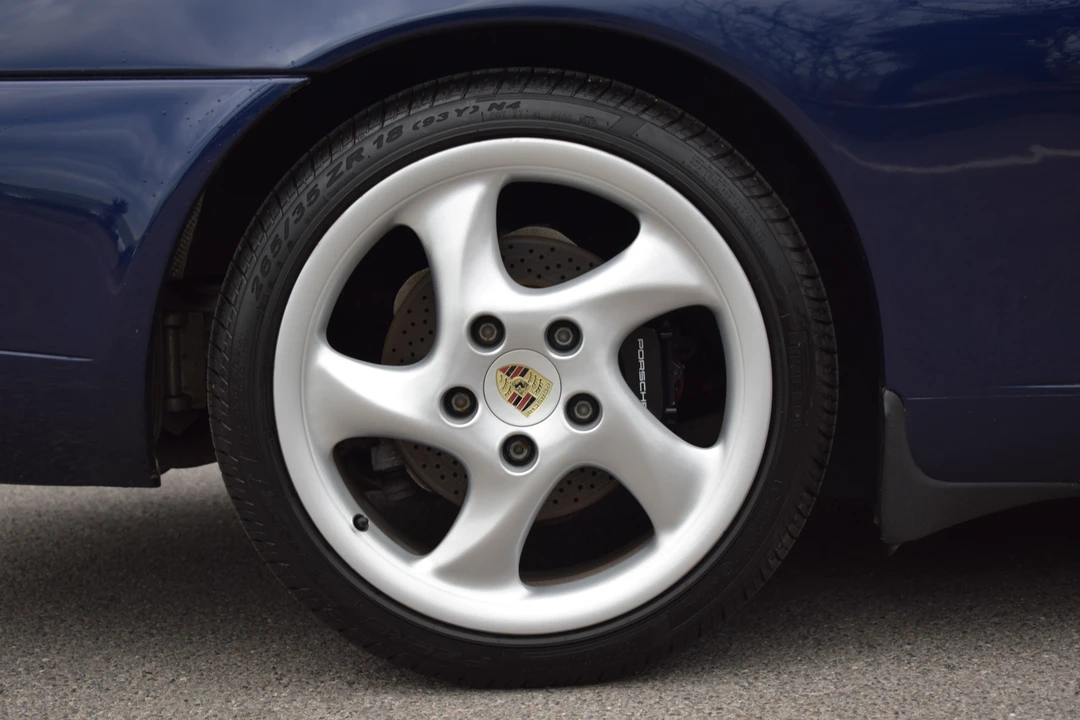 2001 Porsche 996 Carrera - Image 22 of 31