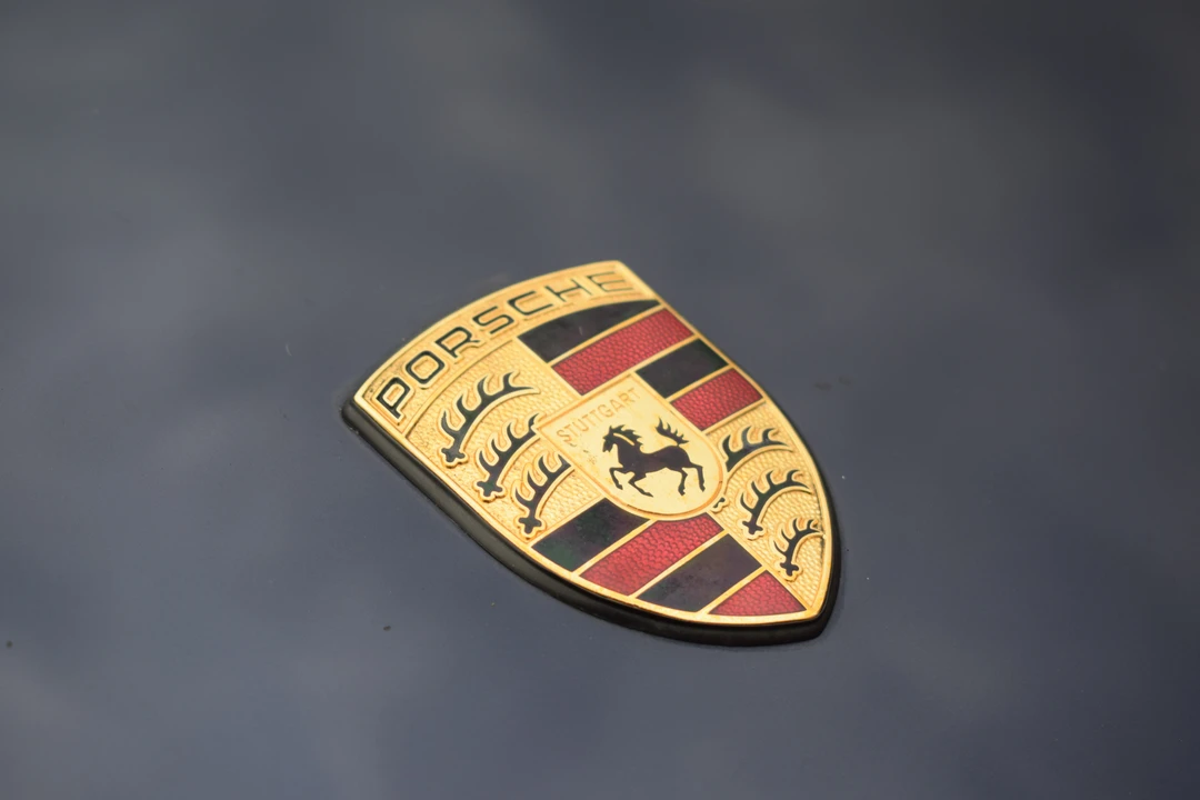 2001 Porsche 996 Carrera - Image 24 of 31