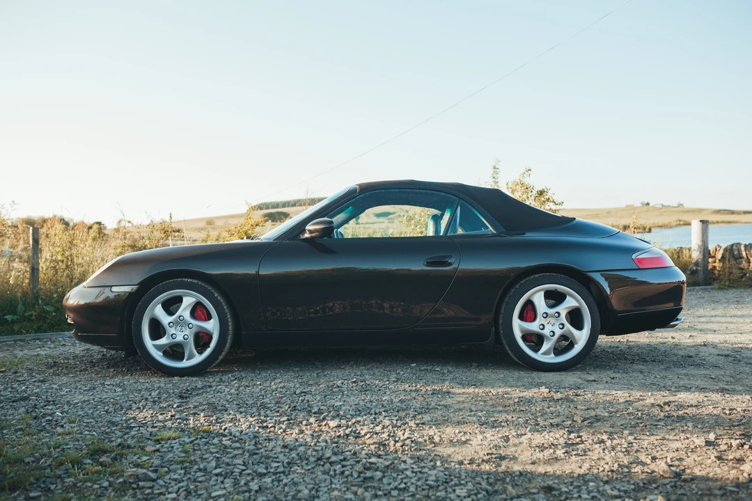 2001 Porsche 996 Carrera - Image 14 of 31