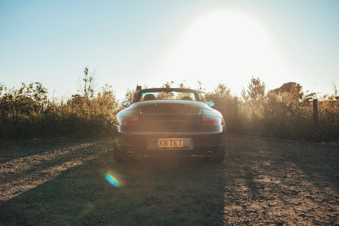 2001 Porsche 996 Carrera - Image 6 of 31