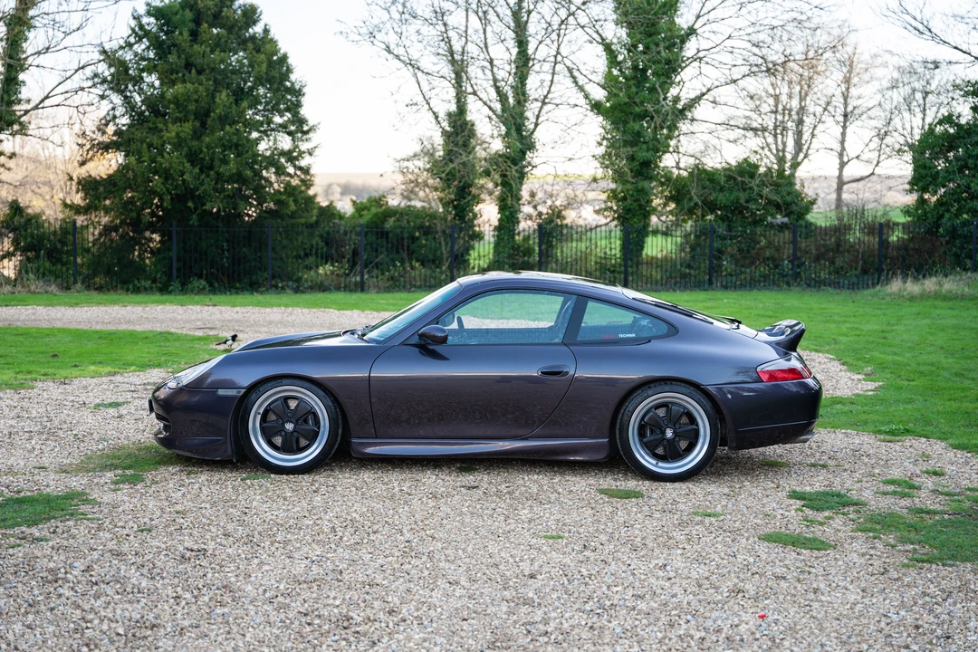 2001 Porsche 996 Carrera - Image 9 of 31