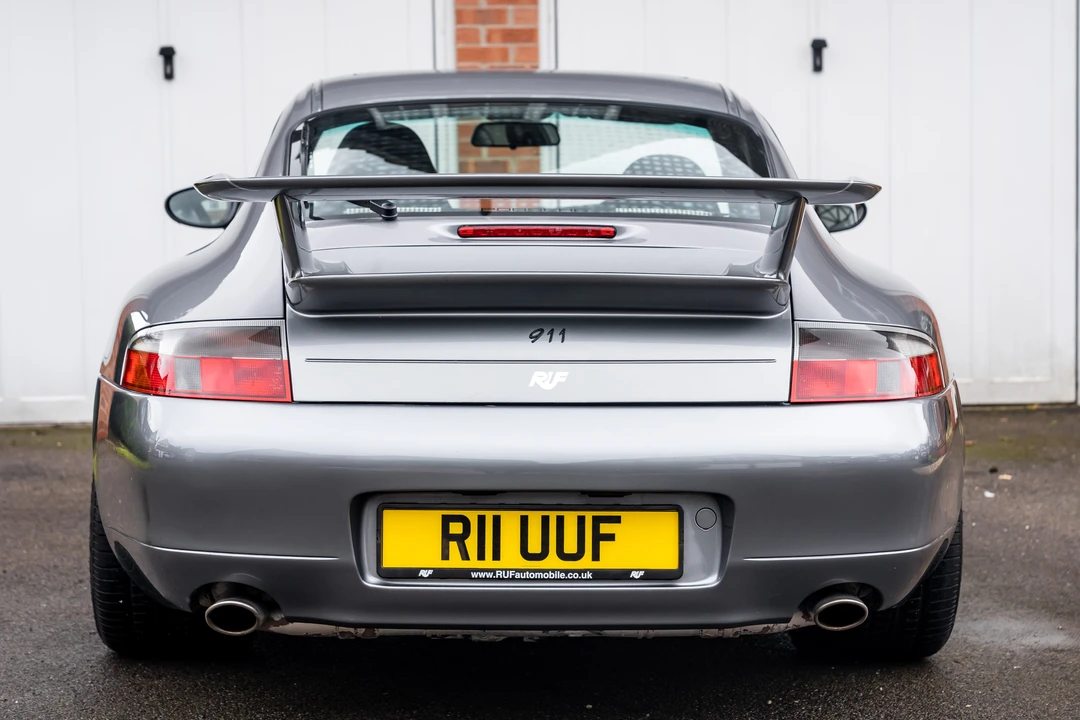2001 Porsche 996 Carrera - Image 7 of 31