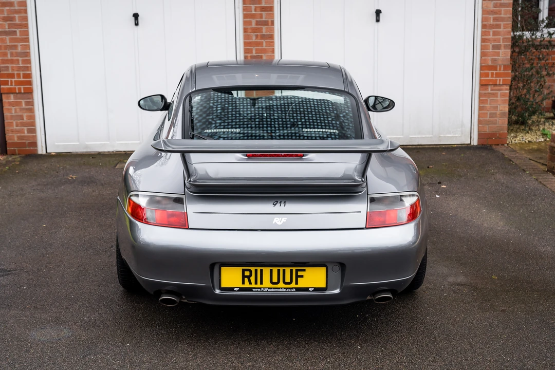 2001 Porsche 996 Carrera - Image 12 of 31