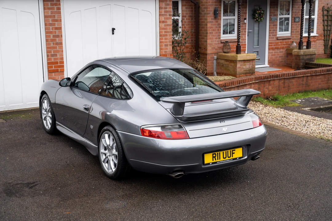 2001 Porsche 996 Carrera - Image 14 of 31