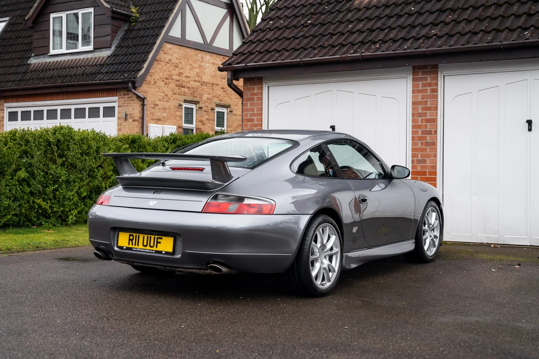 2001 Porsche 996 Carrera - Image 15 of 31