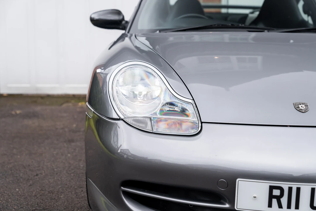 2001 Porsche 996 Carrera - Image 22 of 31