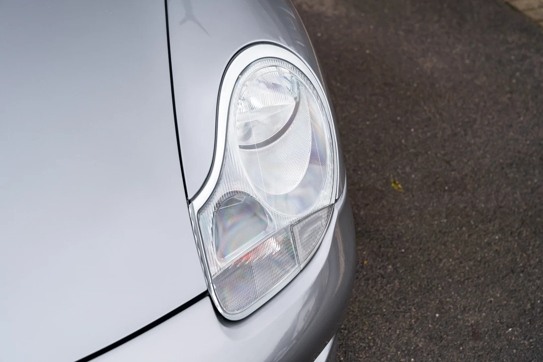 2001 Porsche 996 Carrera - Image 30 of 31