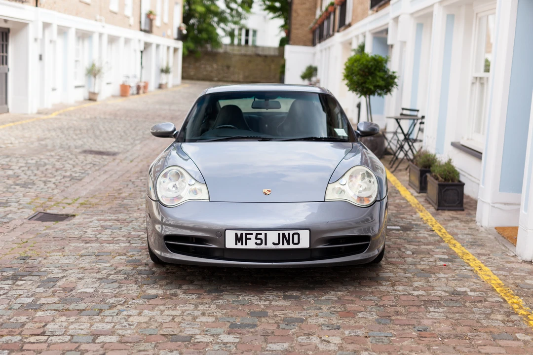 2001 Porsche 996 Carrera 4 - Image 3 of 31