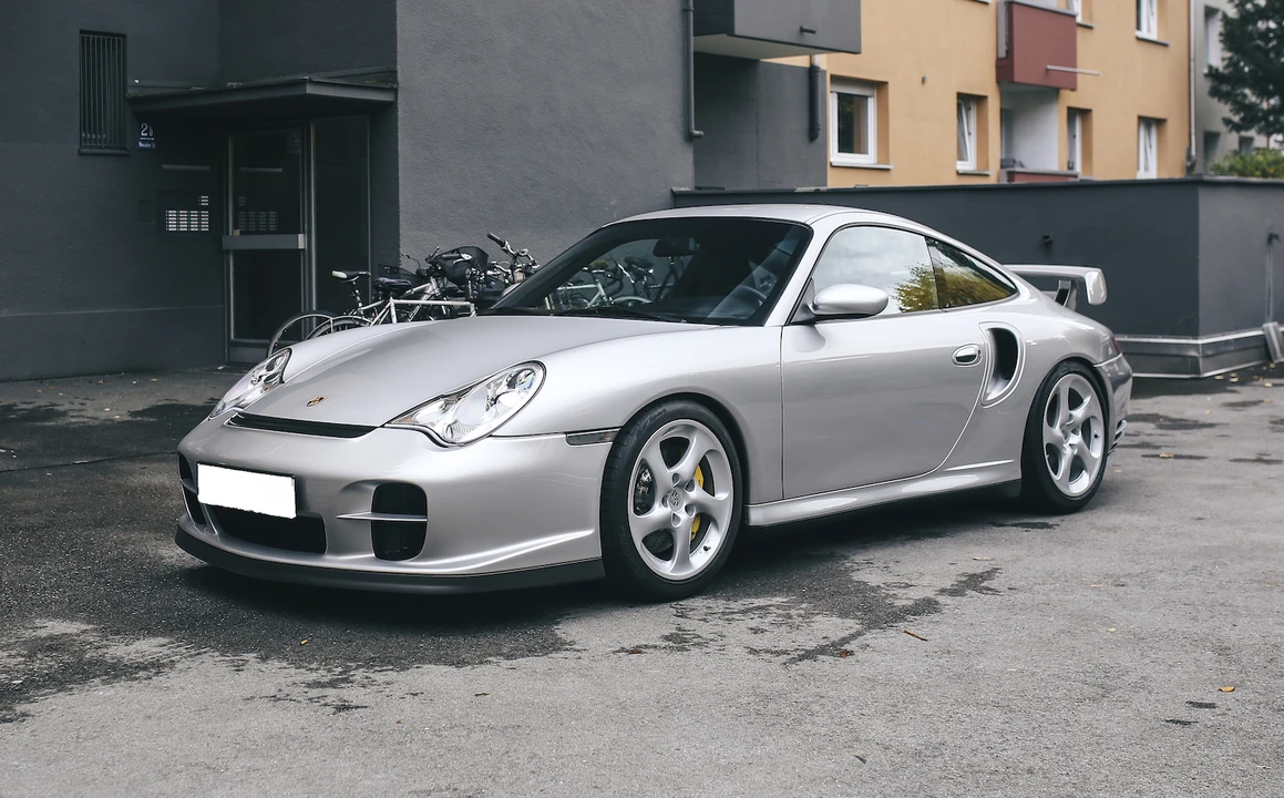 2001 Porsche 996 GT2 - Image 2 of 31