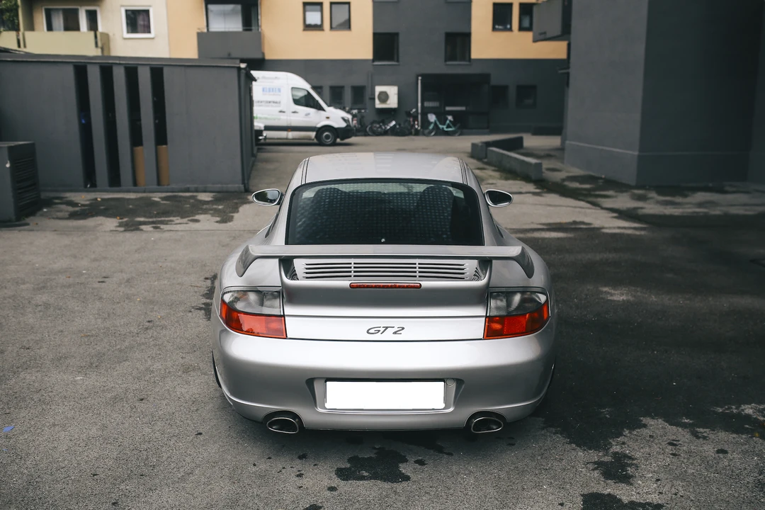 2001 Porsche 996 GT2 - Image 10 of 31