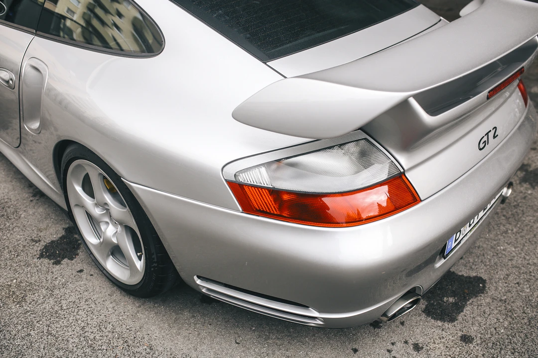 2001 Porsche 996 GT2 - Image 27 of 31