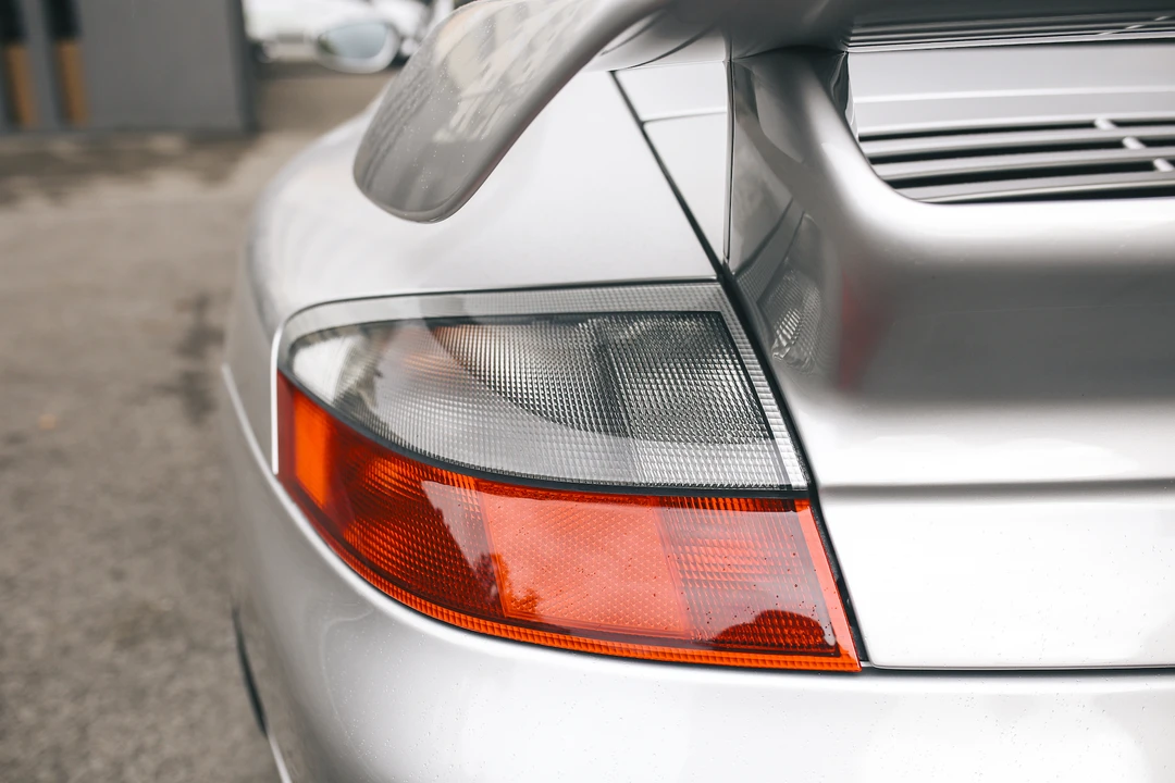 2001 Porsche 996 GT2 - Image 28 of 31