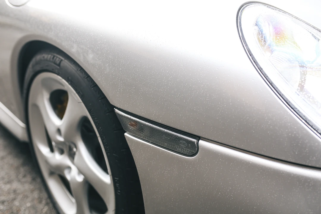 2001 Porsche 996 GT2 - Image 16 of 31