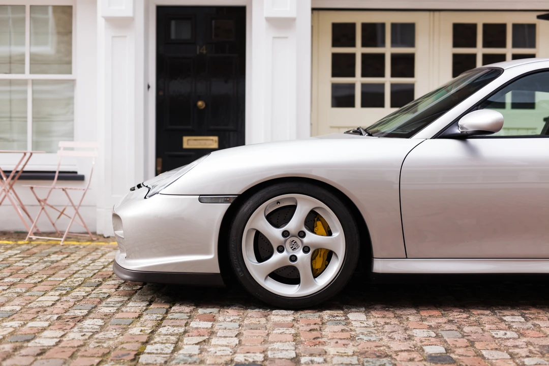 2001 Porsche 996 GT2 - Image 11 of 31