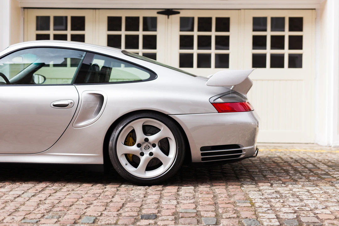 2001 Porsche 996 GT2 - Image 14 of 31