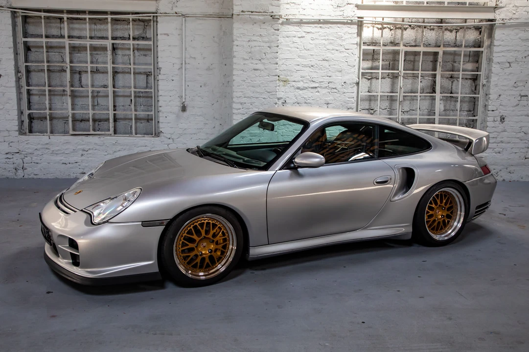 2001 Porsche 996 GT2 - Image 2 of 31