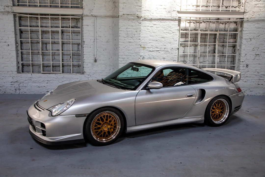 2001 Porsche 996 GT2 - Image 10 of 31