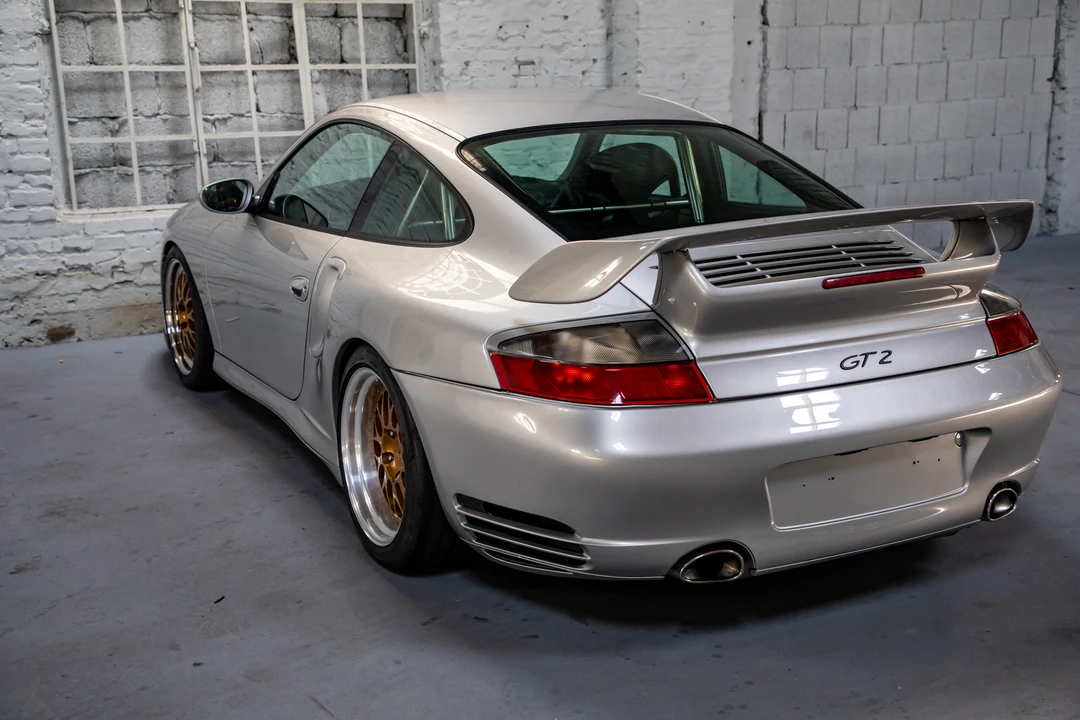 2001 Porsche 996 GT2 - Image 8 of 31