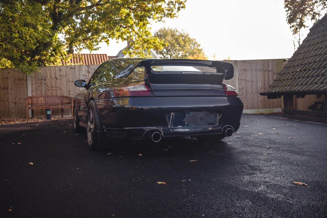 2001 Porsche 996 Turbo - Image 16 of 31