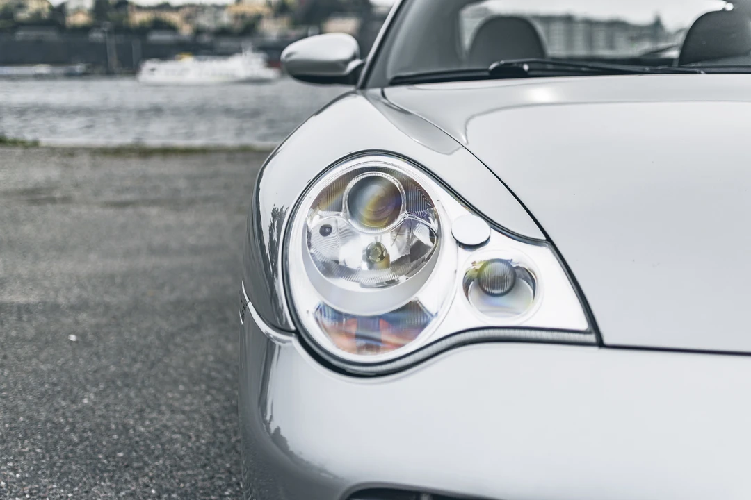 2001 Porsche 996 Turbo - Image 19 of 31