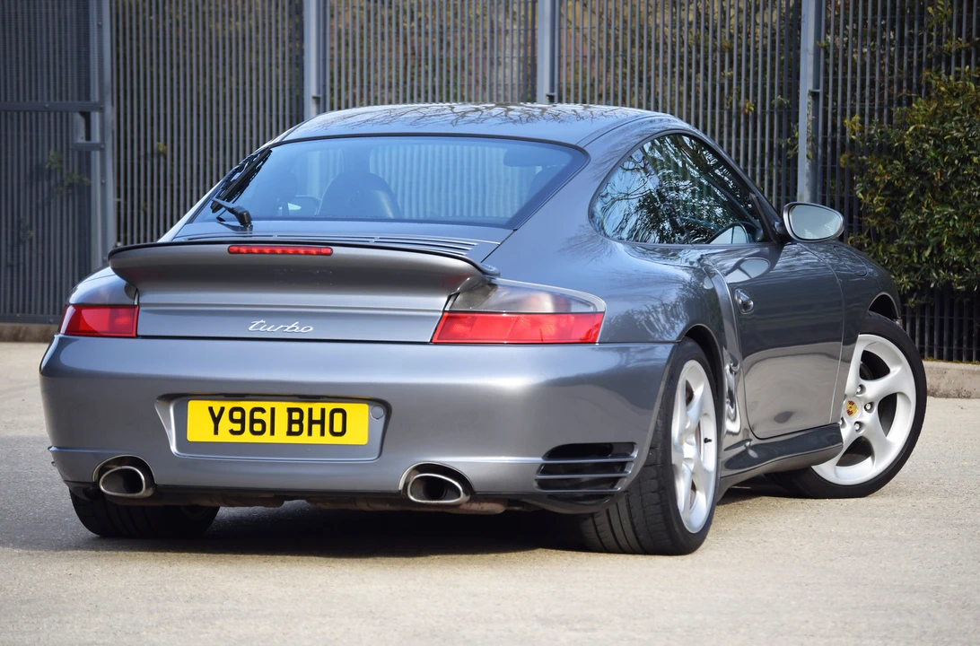 2001 Porsche 996 Turbo - Image 8 of 31