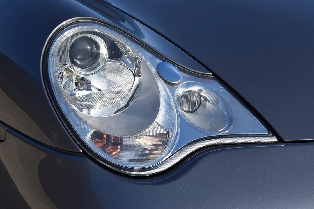 2001 Porsche 996 Turbo - Image 21 of 31