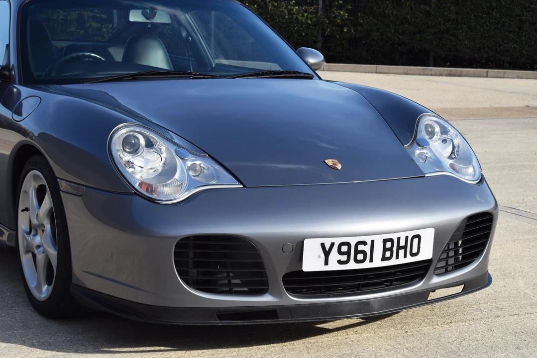 2001 Porsche 996 Turbo - Image 13 of 31