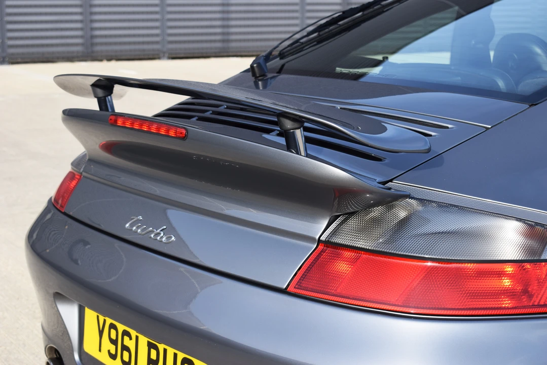 2001 Porsche 996 Turbo - Image 19 of 31
