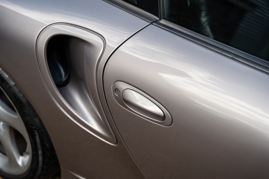 2001 Porsche 996 Turbo - Image 28 of 31