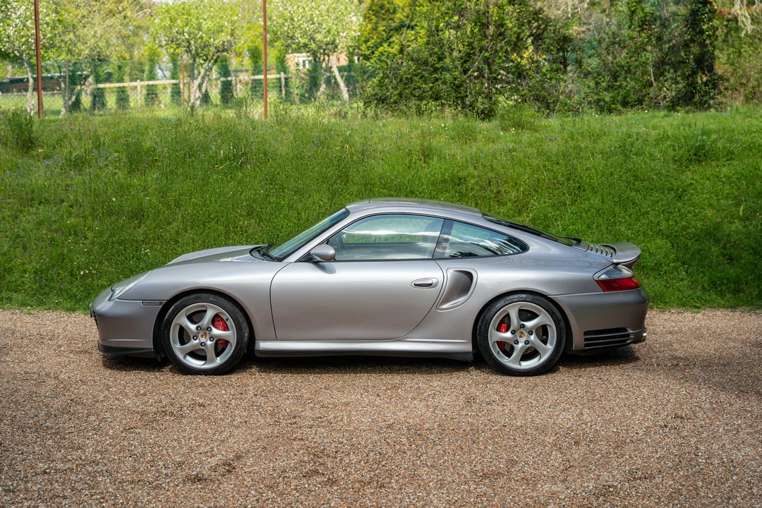 2001 Porsche 996 Turbo - Image 10 of 31