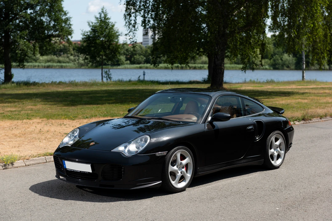 2001 Porsche 996 Turbo - Image 4 of 31