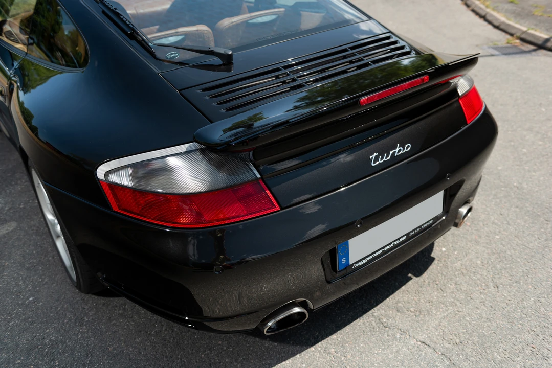 2001 Porsche 996 Turbo - Image 31 of 31